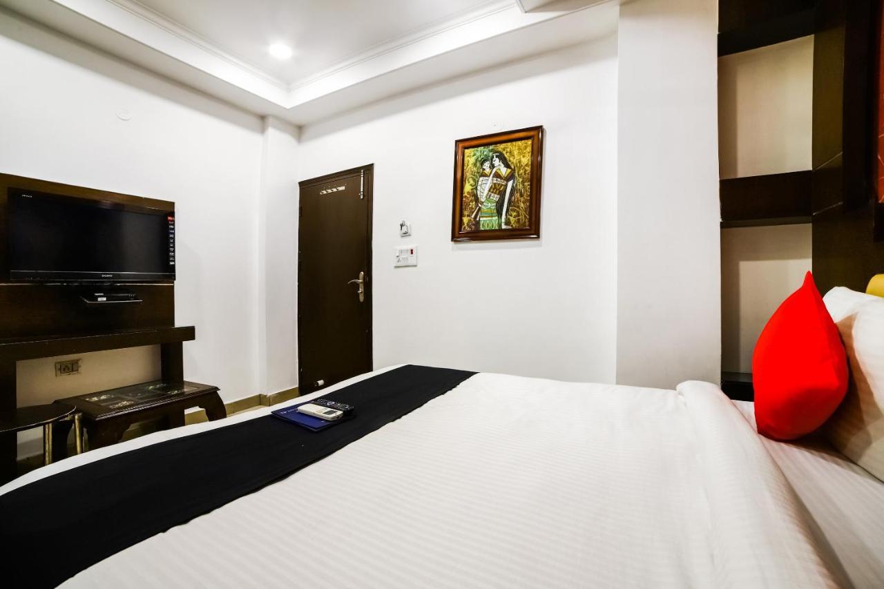 Capital O 6408 Hotel Delhi Heart Nové Dillí Exteriér fotografie