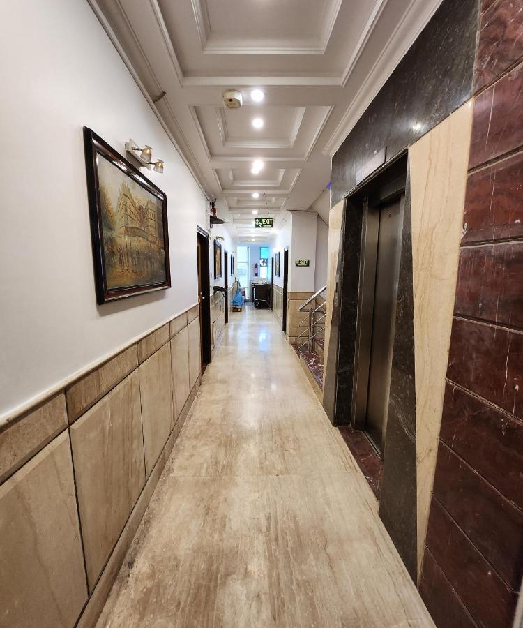 Capital O 6408 Hotel Delhi Heart Nové Dillí Exteriér fotografie