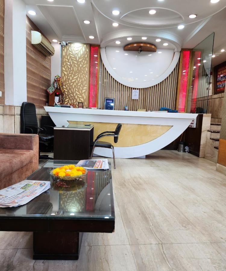 Capital O 6408 Hotel Delhi Heart Nové Dillí Exteriér fotografie