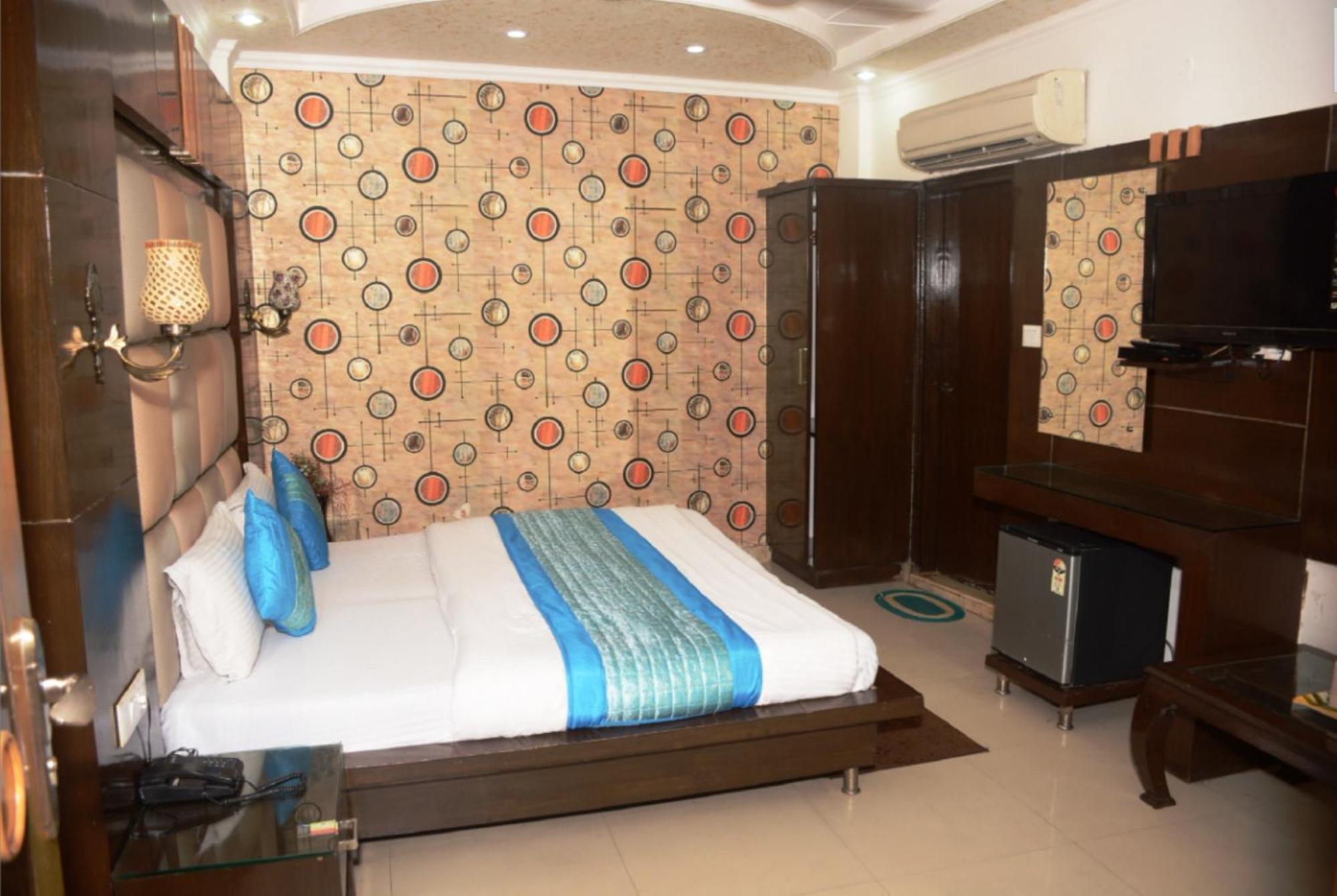 Capital O 6408 Hotel Delhi Heart Nové Dillí Exteriér fotografie