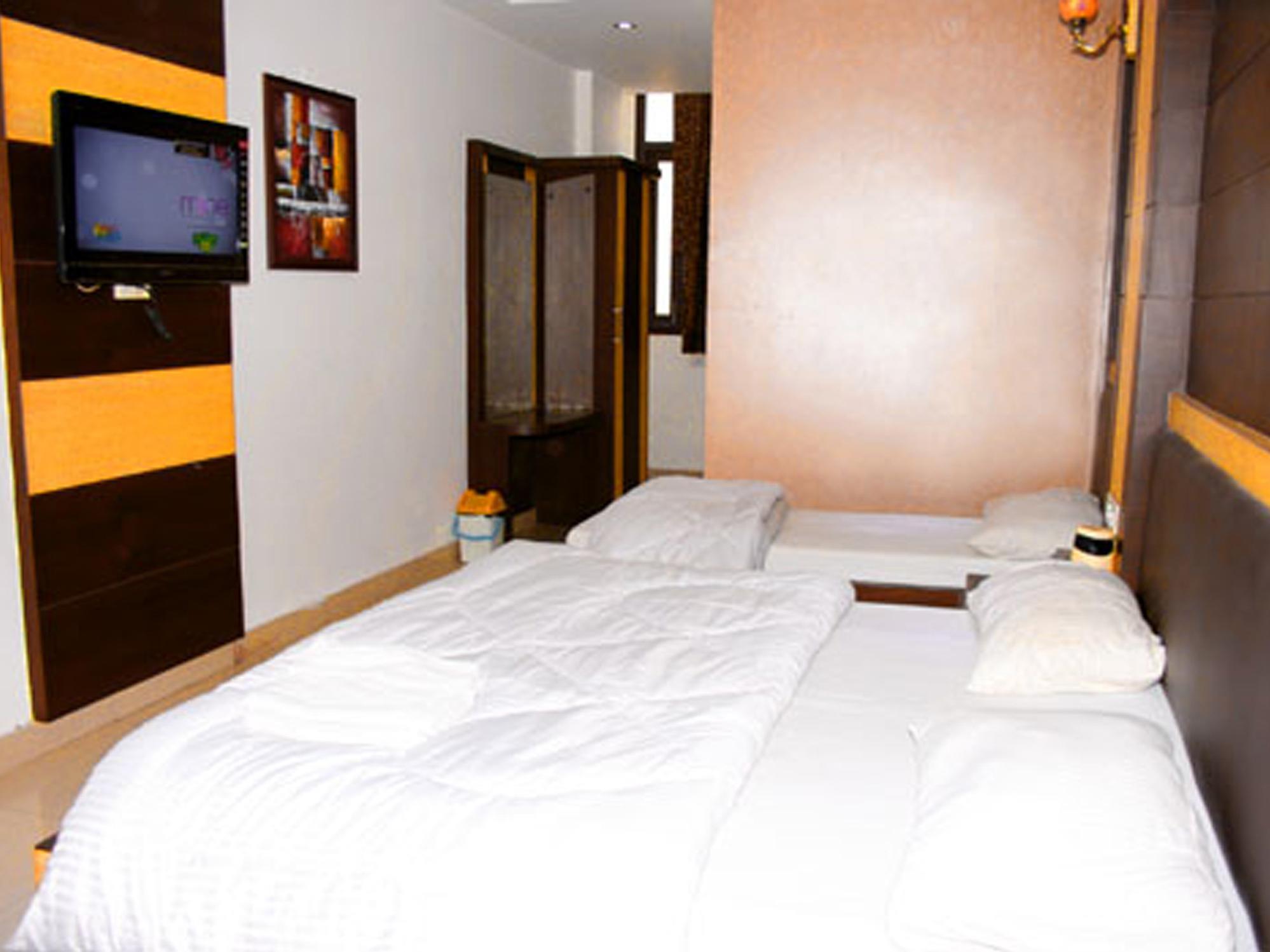 Capital O 6408 Hotel Delhi Heart Nové Dillí Exteriér fotografie