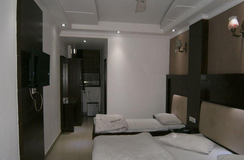 Capital O 6408 Hotel Delhi Heart Nové Dillí Exteriér fotografie