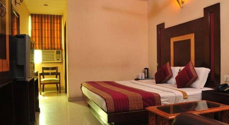 Capital O 6408 Hotel Delhi Heart Nové Dillí Exteriér fotografie