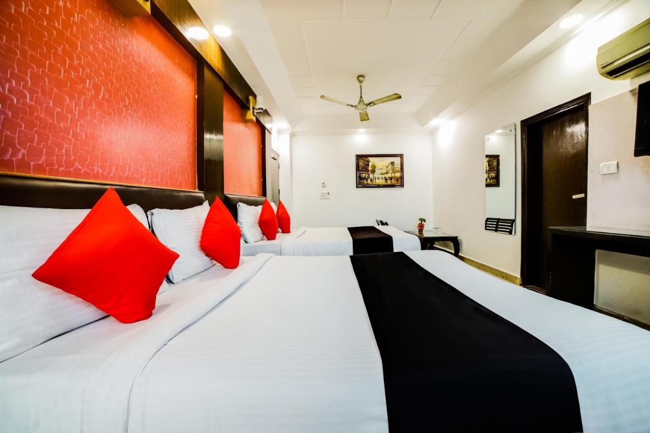 Capital O 6408 Hotel Delhi Heart Nové Dillí Exteriér fotografie